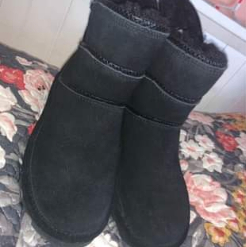 BearPaw boots